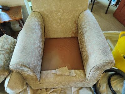 Sofa and upholstery cleaning by Zero Dry Time Farnham